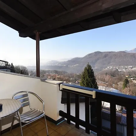 Centro Cadro Panoramica 公寓式酒店 4*