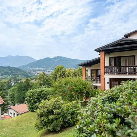 Centro Cadro Panoramica 公寓式酒店