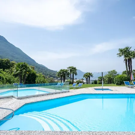 Centro Cadro Panoramica 4* 盧加諾